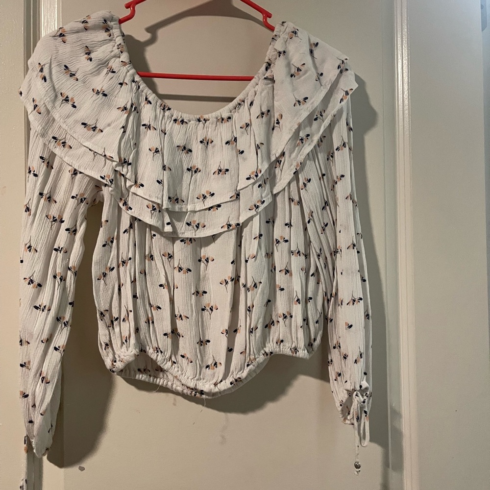 Smoke free and pet free worn a couple times from Abercrombie size M